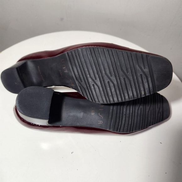 Deep Burgundy Ballet Square Heel & Toe Leather Shoes Silver Decor Size 7.5 - Picture 4 of 5